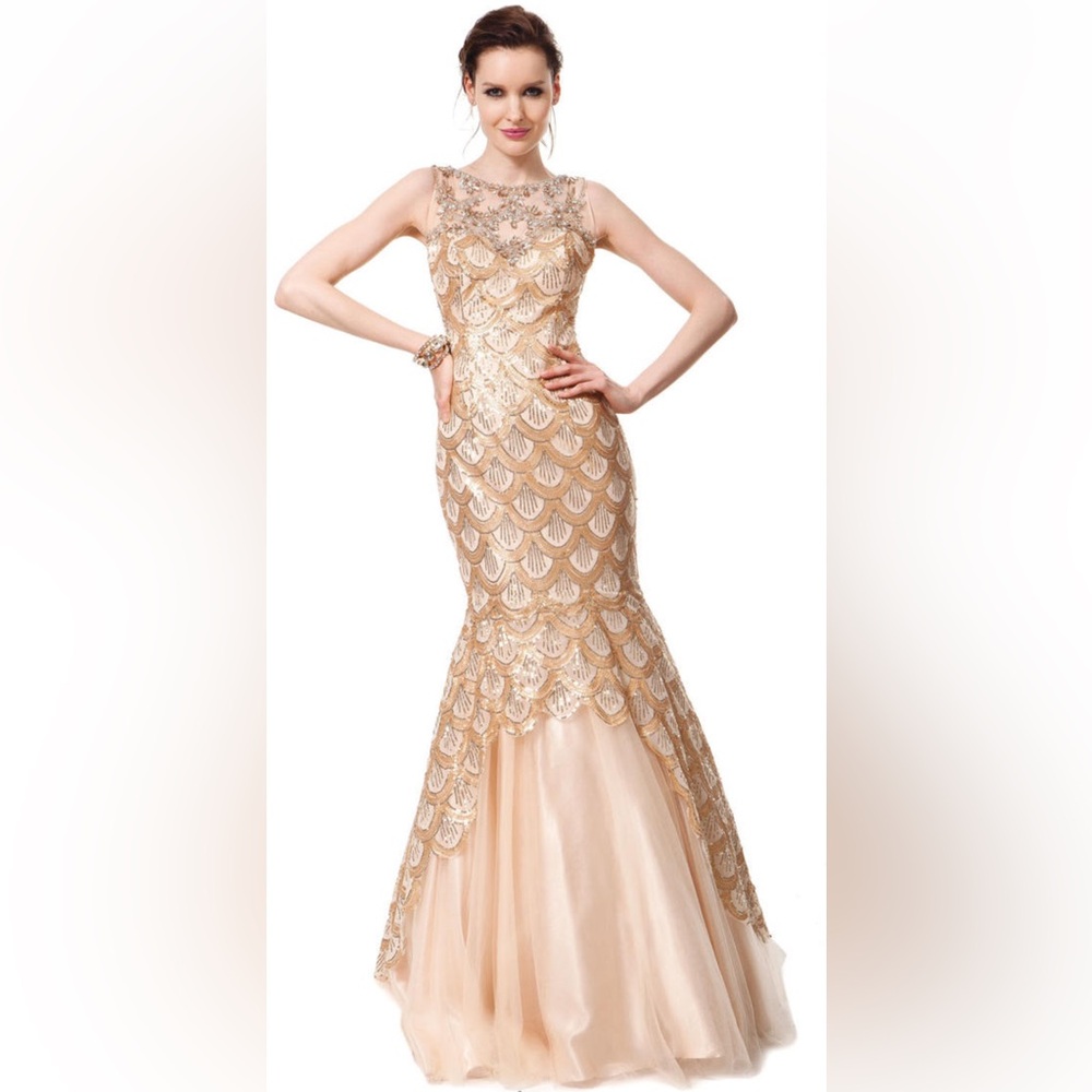 PROM DRESS